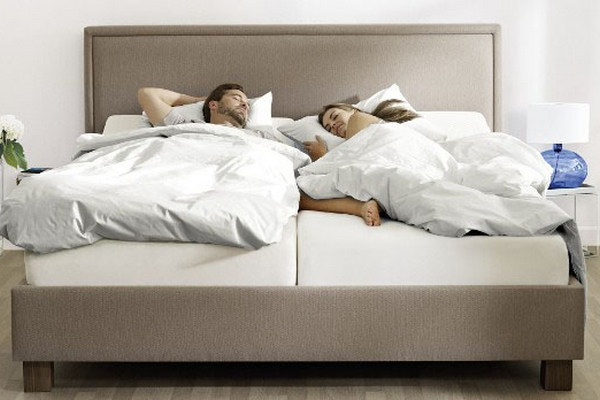 Секреты правильного выбора двуспальной кровати в спальню