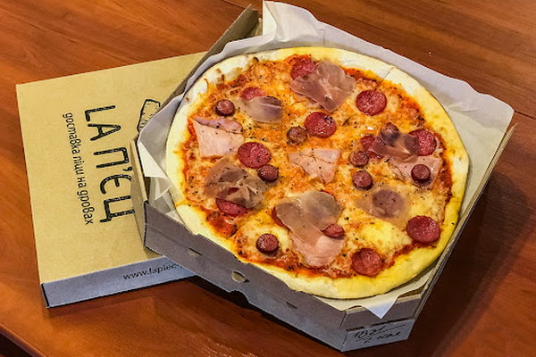 Пять причин заказать пиццу в LA П’єц прямо сейчас