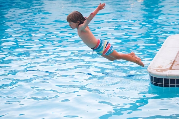 Плавательные шорты для детей: особенности выбора