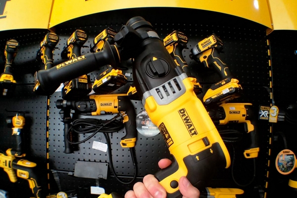 Перфораторы DeWALT: американское качество