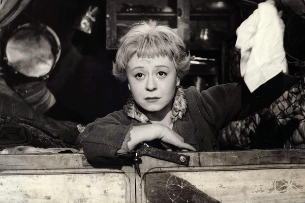 МАЗИНА ДЖУЛЬЕТТА (1921—1994) - Сто Великих актеров МАЗИНА ДЖУЛЬЕТТА (1921—1994) - Сто Великих актеров